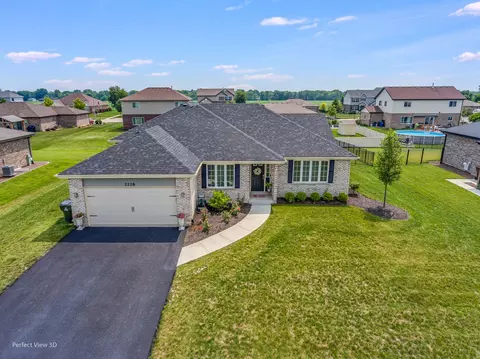 2228 Runway Dr, New Lenox, IL 60451