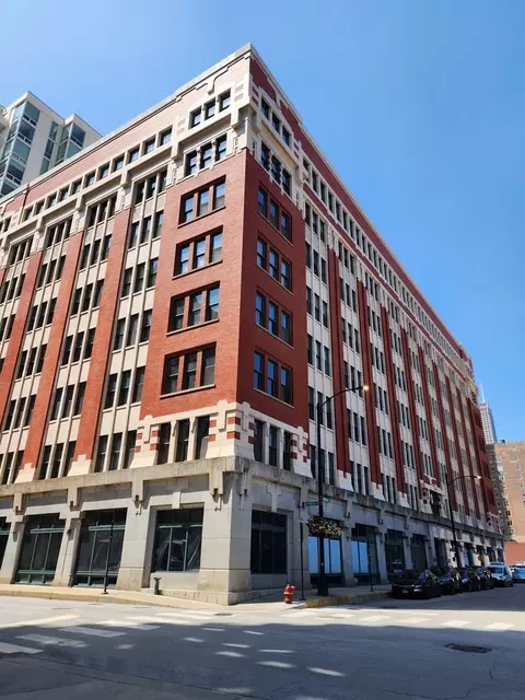 732 S Financial Pl #706, Chicago, IL 60605