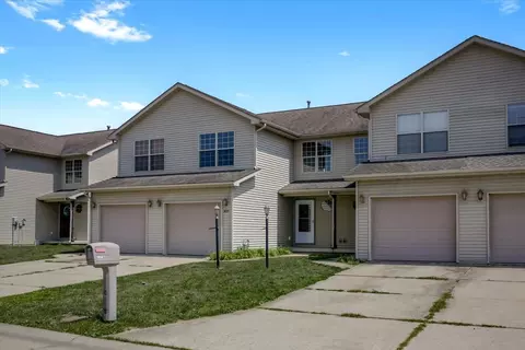 3435 Stoneway Ct, Champaign, IL 61822