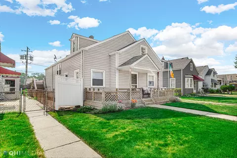 11017 S Sawyer Ave, Chicago, IL 60655
