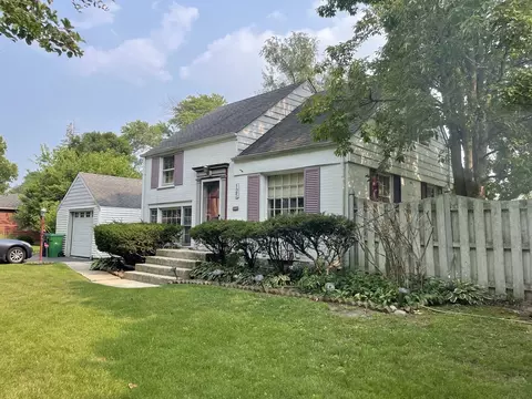 125 Eastview Ter, Lombard, IL 60148