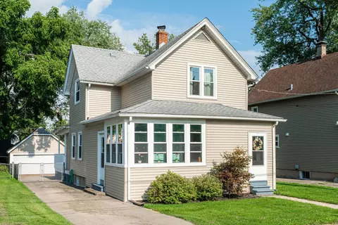 337 Wabash St, Elgin, IL 60123