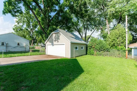 337 Wabash St, Elgin, IL 60123 photo 28