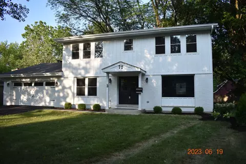 72 Bunting Ln, Naperville, IL 60565