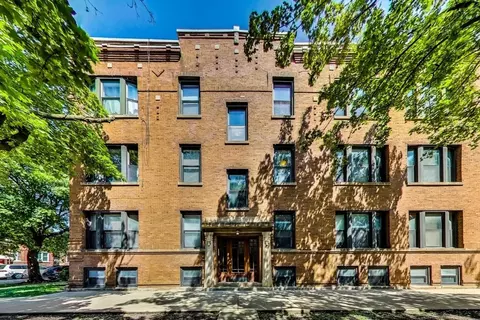 3054 W Sunnyside Ave #2, Chicago, IL 60625