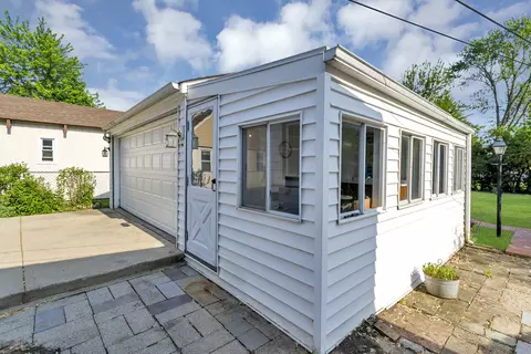 175 E Thacker St, Des Plaines, IL 60016 photo 24