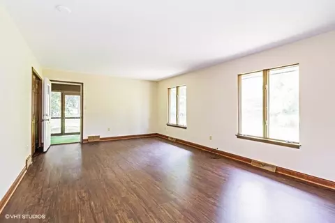 2 S590 Deerpath Rd, Batavia, IL 60510 photo 10