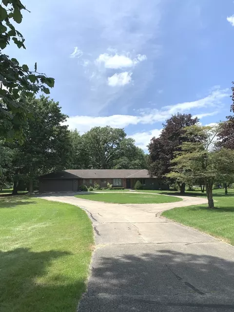 2 S590 Deerpath Rd, Batavia, IL 60510 photo 3
