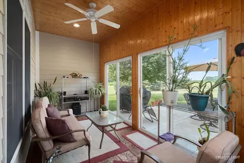 7325 S Old Mazon Rd, Gardner, IL 60424 photo 11