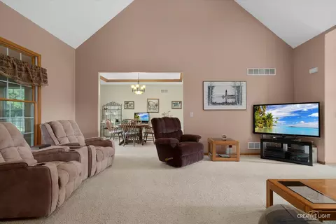 7325 S Old Mazon Rd, Gardner, IL 60424 photo 8