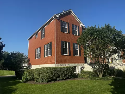 1621 Edinburgh Dr #116-1, Bartlett, IL 60103