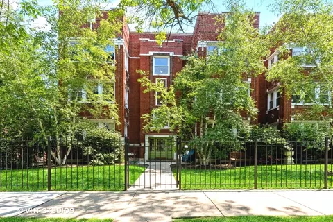 4457 N Beacon St #1, Chicago, IL 60640