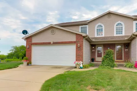 721 Clairidge Grn, Normal, IL 61761