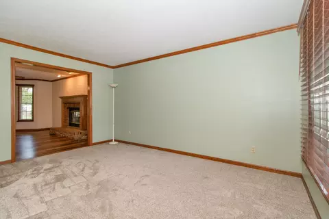 1014 Ironwood Cc Dr, Normal, IL 61761 photo 6