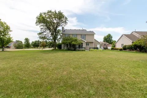 1014 Ironwood Cc Dr, Normal, IL 61761 photo 24