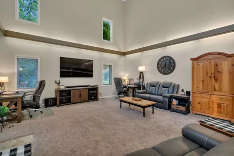 8 Shagbark Ln, Newark, IL 60541 photo 12