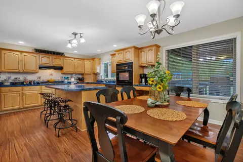 8 Shagbark Ln, Newark, IL 60541 photo 9