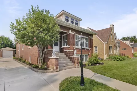 118 Northgate Rd, Riverside, IL 60546