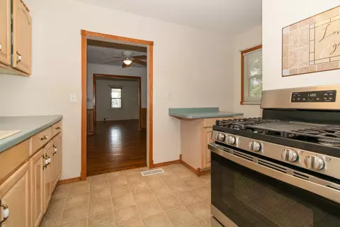 1106 Eastholme Ave, Bloomington, IL 61705 photo 27