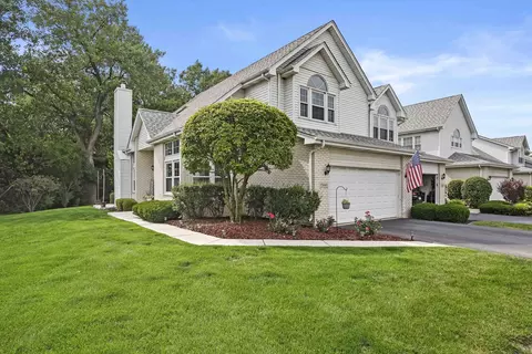 15840 Centennial Dr, Orland Park, IL 60462
