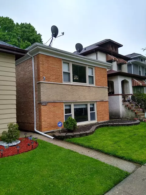 1427 Wenonah Ave, Berwyn, IL 60402