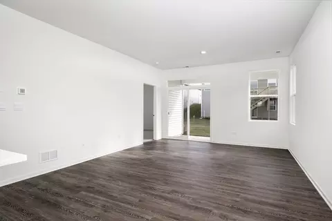 936 Eineke Blvd, Algonquin, IL 60102 photo 5