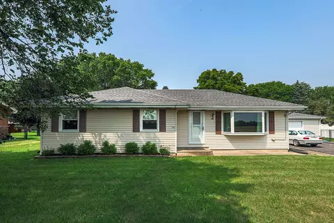 815 Bronk Rd, Joliet, IL 60404