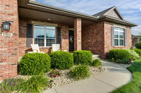 1302 Watersound Way, Bloomington, IL 61705 photo 7