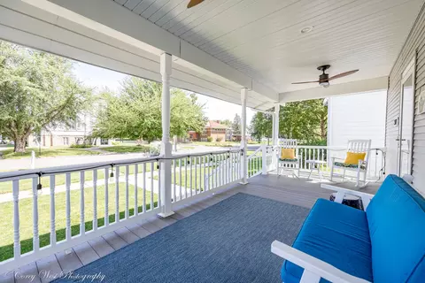 327 E Main St, Amboy, IL 61310 photo 7