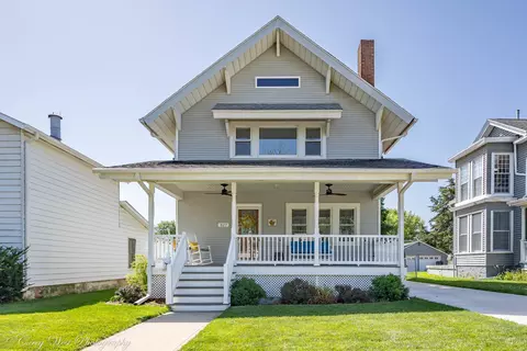 327 E Main St, Amboy, IL 61310