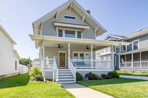 327 E Main St, Amboy, IL 61310 photo 3