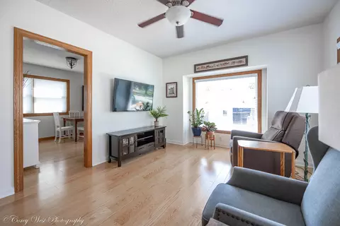 327 E Main St, Amboy, IL 61310 photo 14
