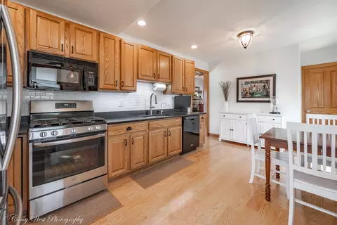 327 E Main St, Amboy, IL 61310 photo 20