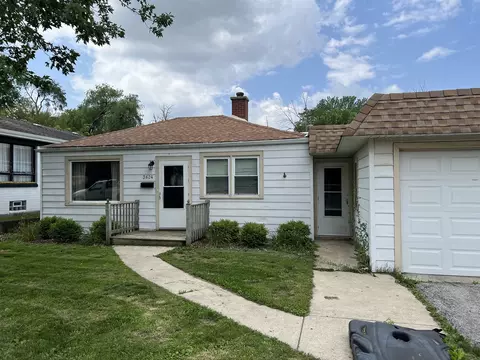3624 Sangamon St, Steger, IL 60475 photo 2