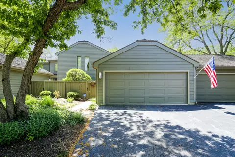 157 Timber Ridge Ln #E369, Barrington, IL 60010