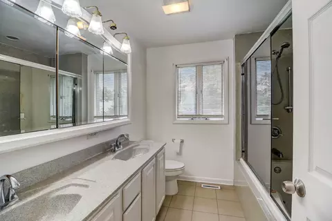 2503 Dove St, Rolling Meadows, IL 60008 photo 17