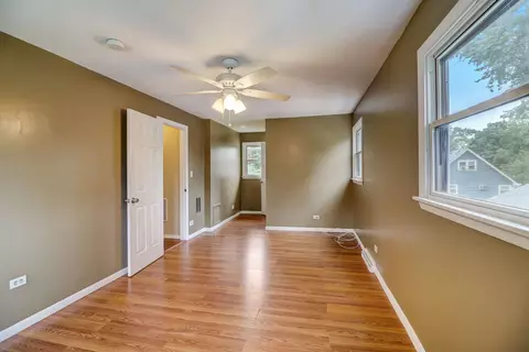 2503 Dove St, Rolling Meadows, IL 60008 photo 16