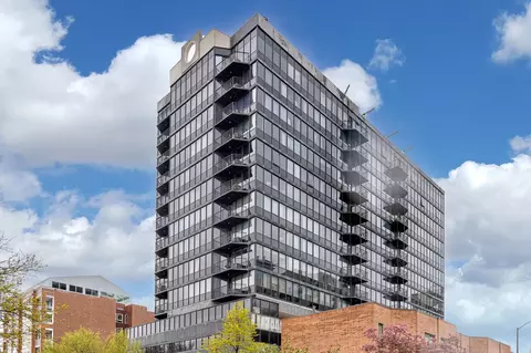 1309 N Wells St #904, Chicago, IL 60610