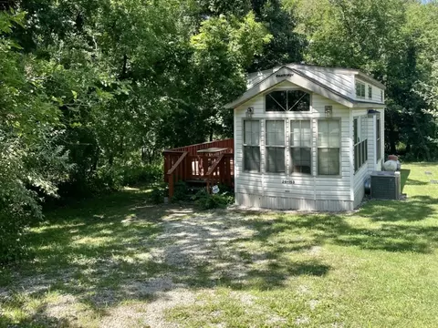 26-153 Woodhaven Lks, Sublette, IL 61367