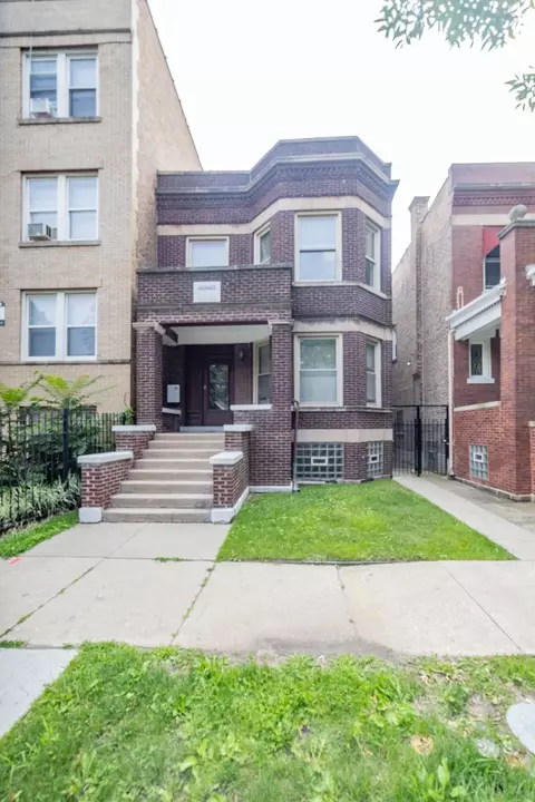 6939 S Indiana Ave, Chicago, IL 60637