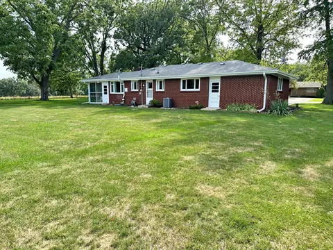 1004 Riverview Rd, Sterling, IL 61081 photo 7