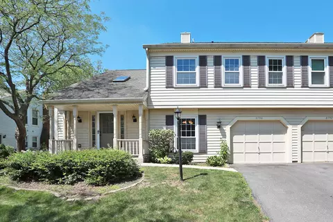 2750 College Hill Cir, Schaumburg, IL 60193