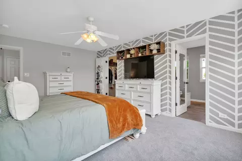 513 Edgewood Dr, Minooka, IL 60447 photo 21