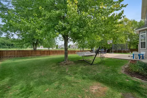 513 Edgewood Dr, Minooka, IL 60447 photo 38