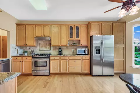 1608 Hoover Trl, Mchenry, IL 60051 photo 16