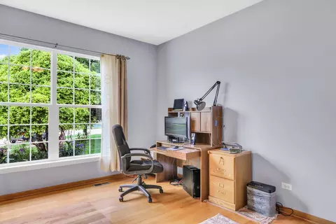 1608 Hoover Trl, Mchenry, IL 60051 photo 10