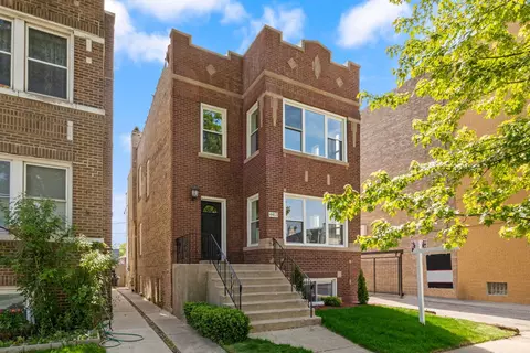 4413 N Keystone Ave, Chicago, IL 60630