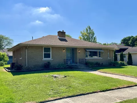 106 Wheeler Ave, Joliet, IL 60436
