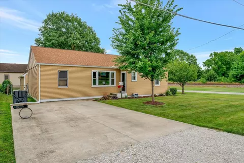 101 N Ohio St, Tuscola, IL 61953
