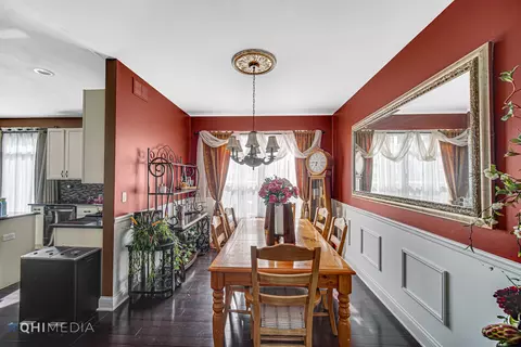 2715 Stonebridge Dr, Plainfield, IL 60586 photo 8
